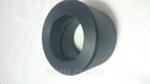 Втулка пластик  РМ740 до 2007 40,7х64,5х40